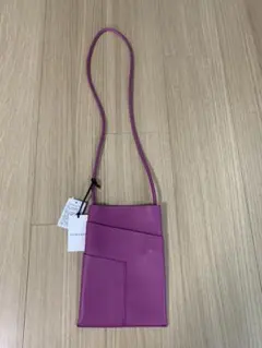 NOMADIS ショルダーバッグ