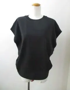 MARIE D'OR ソフトダンボール立体刺繍タックフレンチ袖プルオーバー　黒のサムネイル