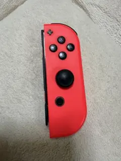 Nintendo Switch Joy-Con 右 レオンレッド
