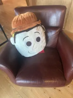 トイストーリー　ウッディ　BIG クッション　アンティーク調　ディズニー