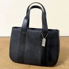 COACH ラージトートバッグ ブラック No. J2377 美品　最終値下！ COACH ラージトートバッグ ブラック No. J2377 美品 最終値下！ - メルカリ