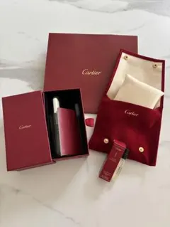 【未使用】Cartier クリーニングキット 収納ポーチ　香水　ショッパーセット