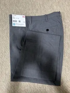 UNIQLO 感動パンツ　79✖️73 Grayのサムネイル