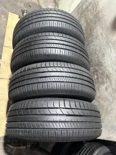 25年バリ山 215/60R17 goodyear 25年バリ山 215/60R17 goodyear - メルカリ