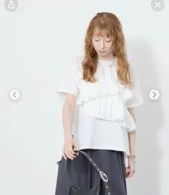 FLEUR DE KALINA フリルデザインTシャツカットソー　ホワイトのサムネイル