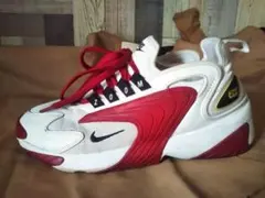 Nike Zoom 2000 ホワイト/レッド