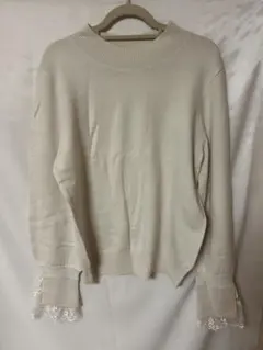 (新品未使用)GU M ラウンドネックセーター