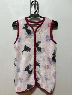 猫のジジと花柄スリーパー ピンク 魔女の宅急便