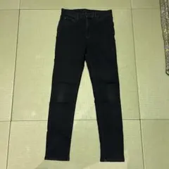 ユニクロ ウルトラストレッチ デニム