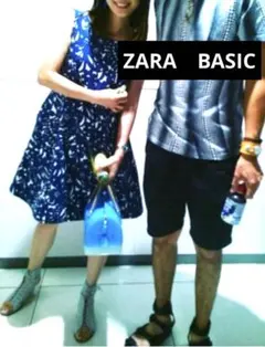 ZARA　BASIC　花柄ワンピース　花柄フレアワンピース