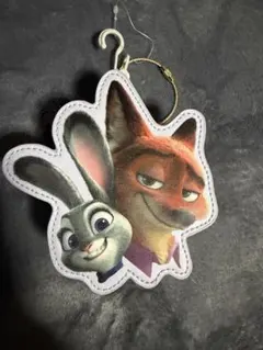 しまむら　ズートピア2 ダイカットポーチ