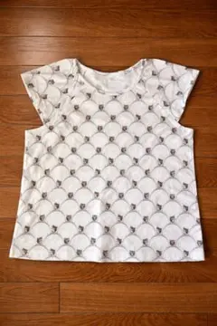 ユニクロ UT ポール&ジョー 猫柄 Tシャツ 130（シミあり）