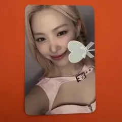 itzy リュジン　borntobe everline トレカ