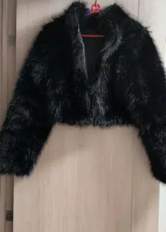 黒 ファーコート クロップドジャケット　美品
