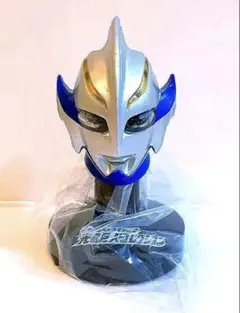 ウルトラマン 光の巨人コレクション ウルトラマンヒカリ 開封済美麗品のサムネイル