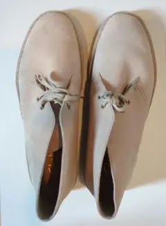 Clarksデザートブーツのサムネイル