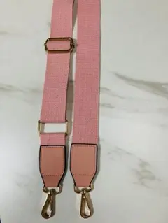 ショルダーストラップ　ピンク　ゴールド金具