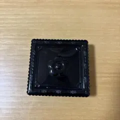 マリークワント アイシャドウケース