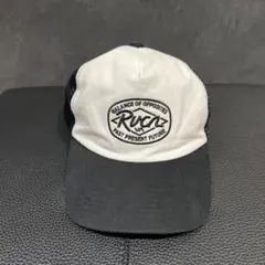 美品　RVCA バランス・オブ・オポジッツキャップ