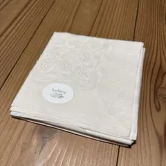 Sprout 刺繍入りハンカチ アイボリー
