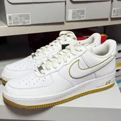 訳あり新品　NIKE エアフォース1 DV0788-104 　 30.0