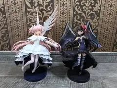 魔法少女まどか☆マギカ アルティメットまどか　悪魔ほむら フィギュアセット