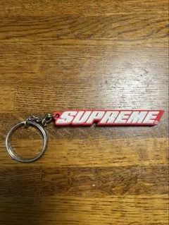 Supreme ラバー キーホルダー レッドのサムネイル
