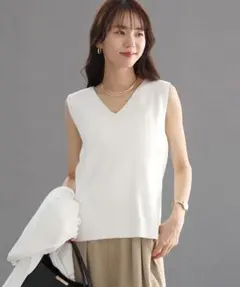 Aletta vita 2WAY ノースリーブ ニット オフホワイトのサムネイル