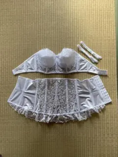 ウエディングインナー　ブライダルインナー