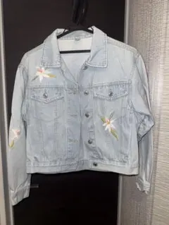 刺繍入り デニムジャケット
