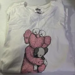 UNIQLO KAWS UT Tシャツ ホワイト