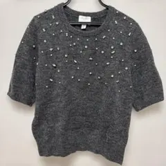 美品　H&M ラインストーン付　半袖ニット