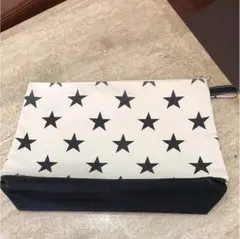 【美品】TEMBEA 星柄クラッチバッグ
