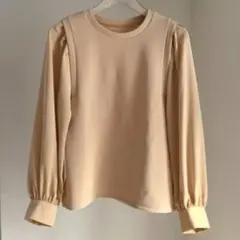 GU パフスリーブ トップス