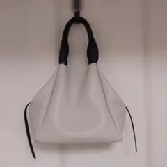 nouer ヌエール　ショルダーバッグ