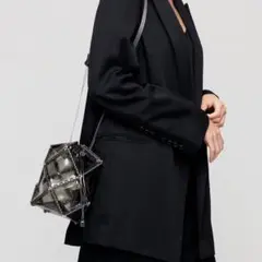 Item thumbnail for item 652c35d3-4aa3-4f75-9956-6dfa2adf3877