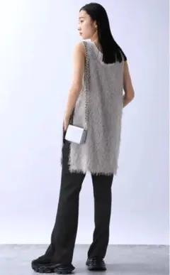 本日発送！！ジーナシスJEANASSIS カールヤーンロングベスト グレー