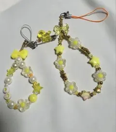 ハンドメイド ビーズストラップ黄色 花と星のモチーフのストラップ