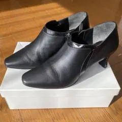 Riz 本革ショートブーツ(ブラック)23.5cmE E