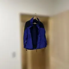 THE NORTH FACE アウトドアジャケット 紫と黒