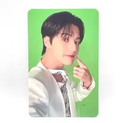ATEEZ ウヨン MOVEMENT synnara トレカ