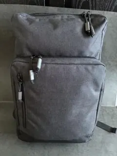 ヒルトン　スリム　バックパック