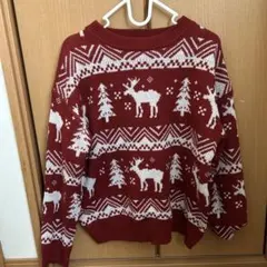 赤いニットセーター 鹿と木の柄 長袖