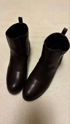 ダークブラウン サイドゴアブーツ　試着のみの新品