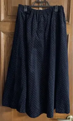 【お値下げしました】earth music&ecologyドット柄フレアスカート