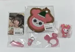 TWICE モモ アクリルカラビナ オーナメント ステッカー まちぼうけモブリー