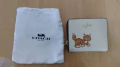 COACH 二つ折り財布 猫柄のサムネイル