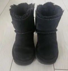 UGG ブラックブーツ リボン付き　17~19cm