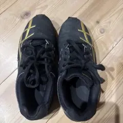 ASICS Lazertag サッカーシューズ ブラック/ゴールド