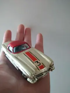 Item thumbnail for item 52aa9ff3-ef7a-4e5f-94de-e51e43c00356